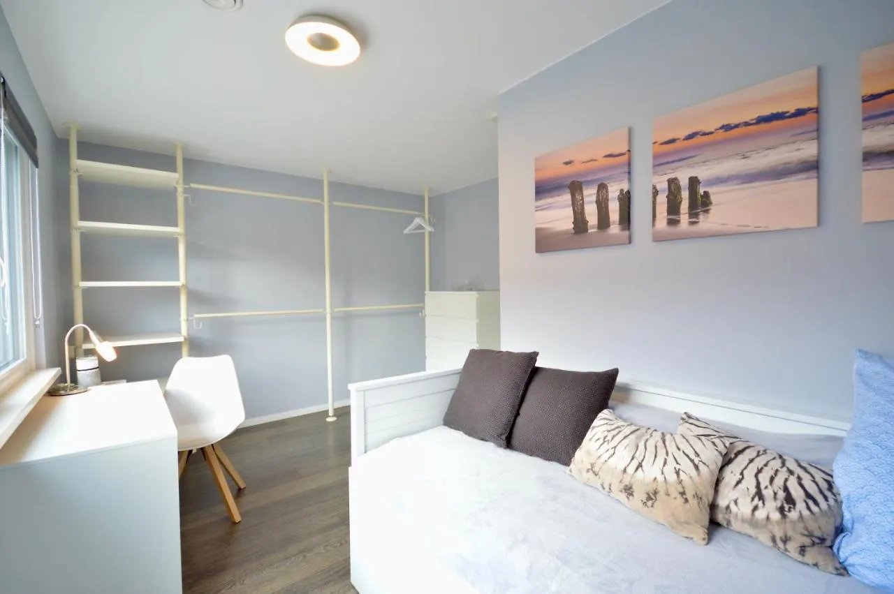 Ferienwohnung Urbaner Lifestyle im klimaneutralen Effizienzhaus Hamburg Deutschland